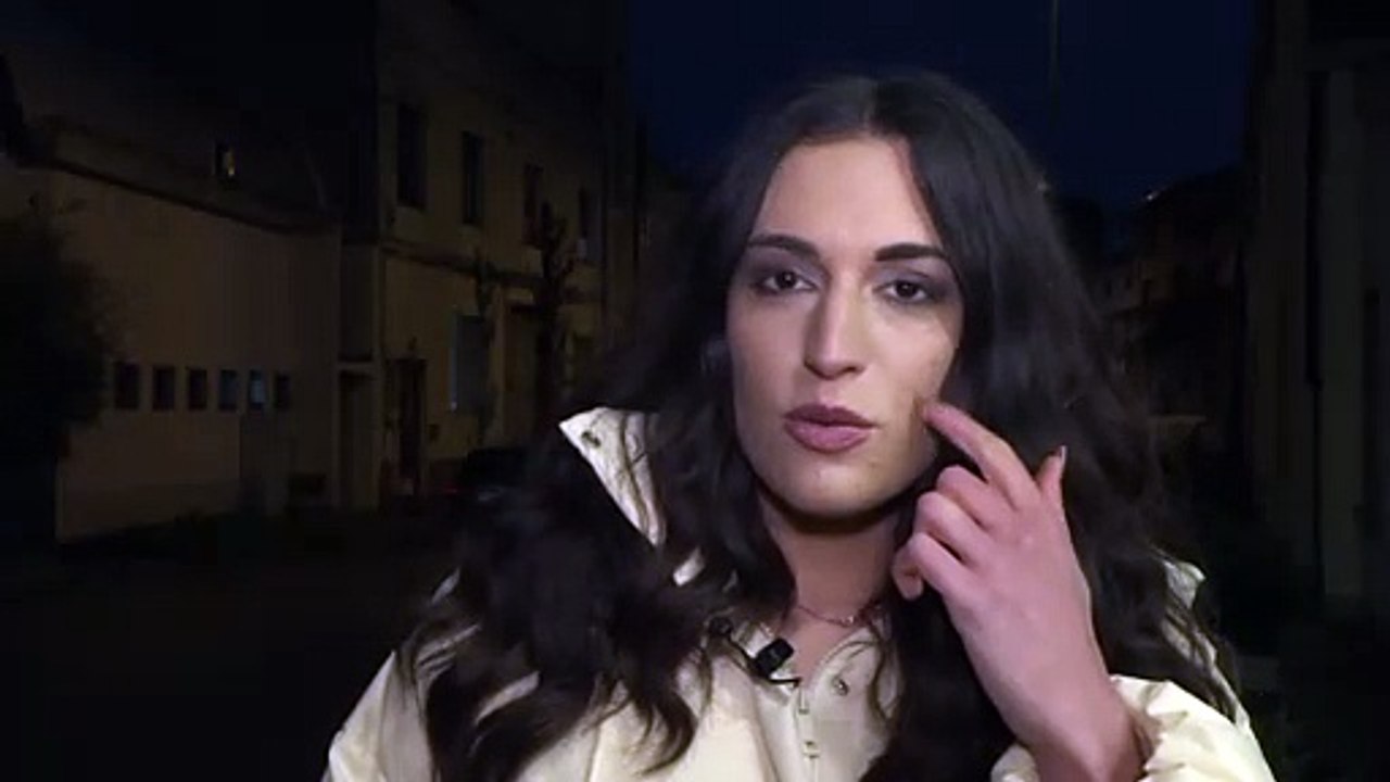 'Sollten uns aufregen!' Fußball-Reporterin (27) wird vor laufender Kamera begrapscht