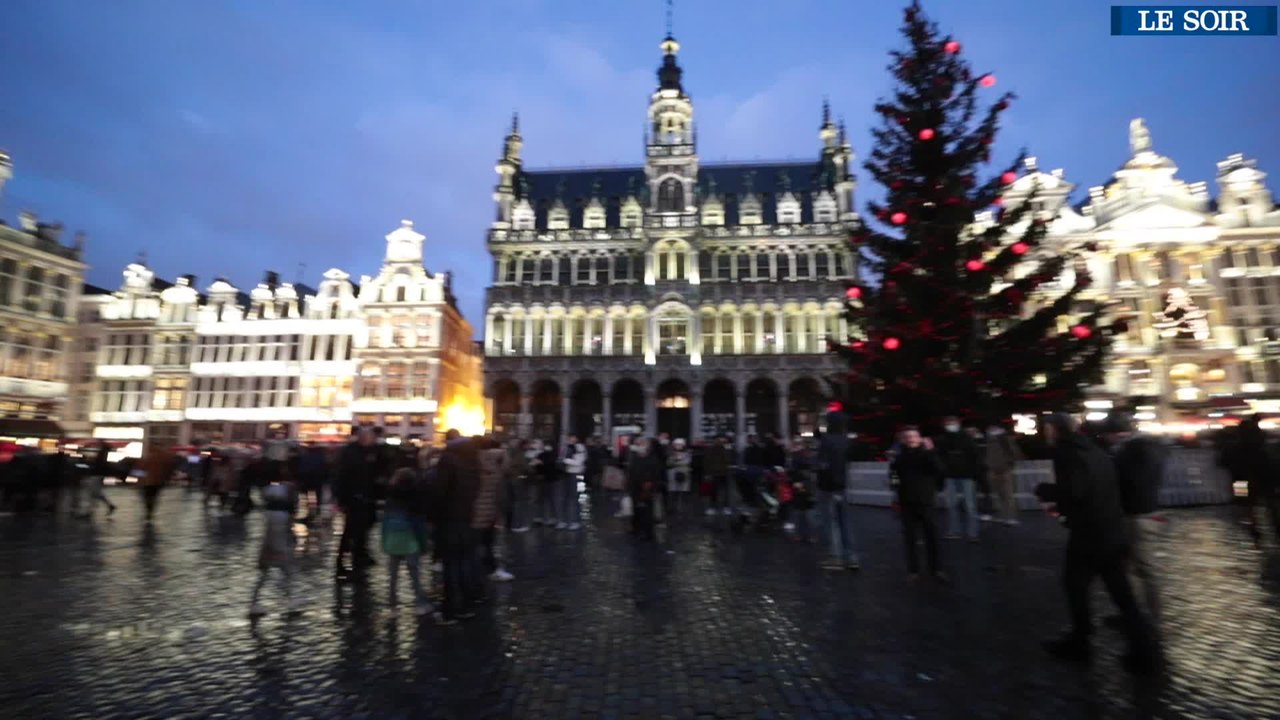 Hommage au Grand Jojo sur la Grand Place de Bruxelles