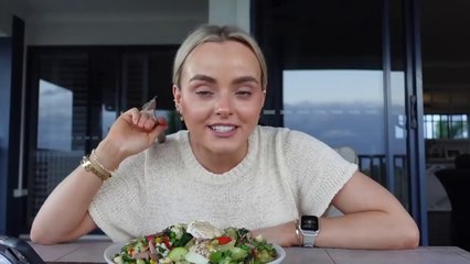 WEEKLY VLOG _ SNAKE IN THE HOUSE_! _ WORKOUT _ MERCURY RX _ APPOINTMENTS _ SINGING _ Conagh Kathleen