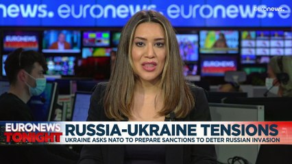 NATO threatens Moscow with sanctions if Russian troops invade Ukraine