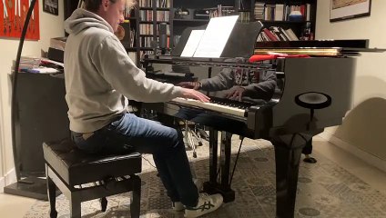 El pianista Mario López estrena  ‘Piezas de Mecano’