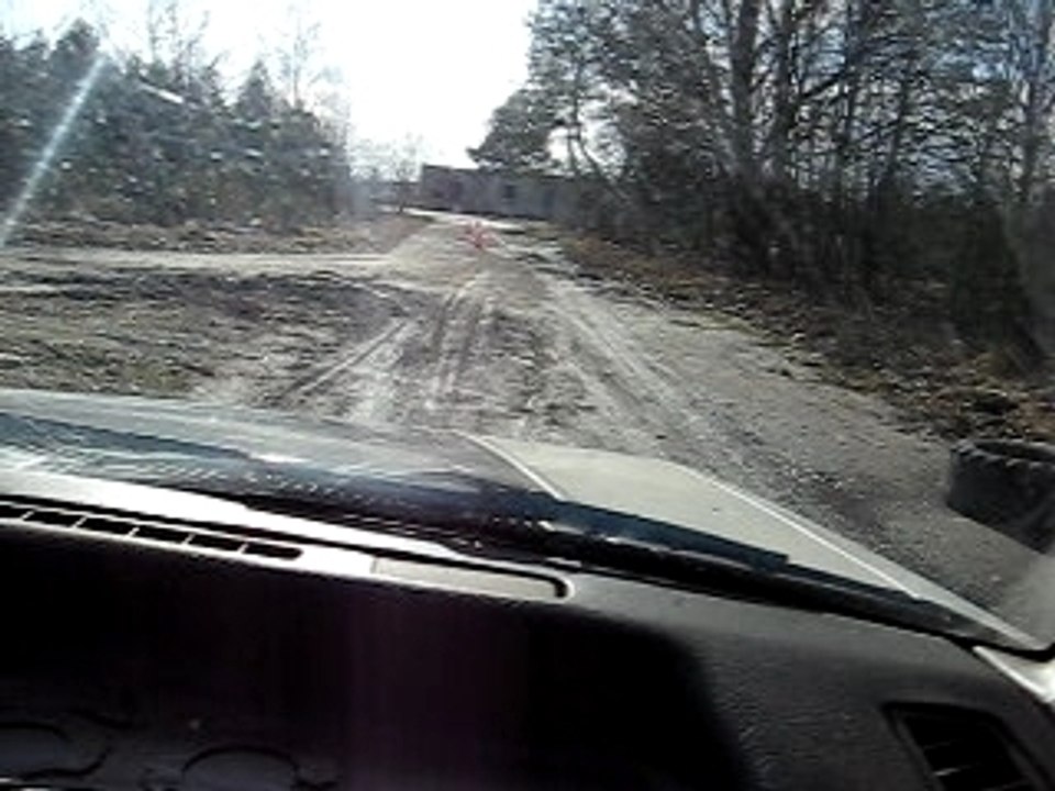 Niuchac Mazda 323 Onboard