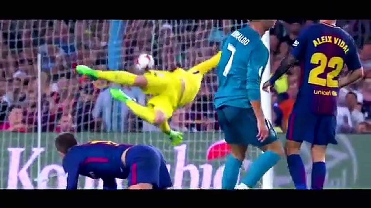 CRISTIANO FOOTBALL SKILLS