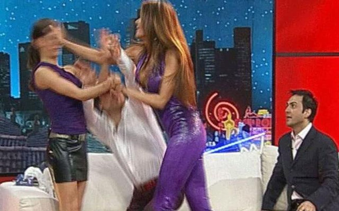 Cem Davran, 22 yıl önce yaşanan Sevda Demirel ve Hande Ataizi olayının perde arkasını anlattı