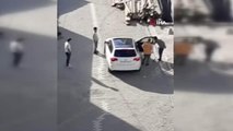 Son dakika! Sokak ortasında kadına şiddet kamerada: Önce küfür yağdırdı sonra defalarca tokatladı
