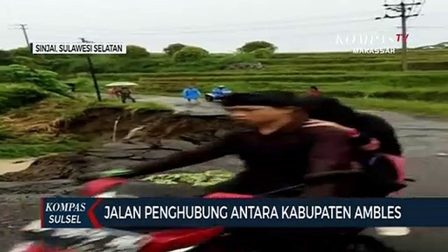 Jalan Penghubung Antara Kabupaten Ambles