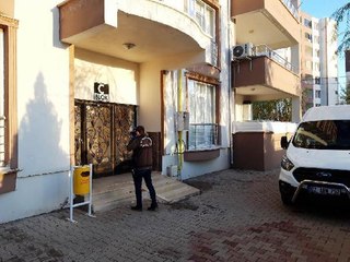 HIRSIZLIK İÇİN GİRDİĞİ EVDE SUÇÜSTÜ YAKALANDI