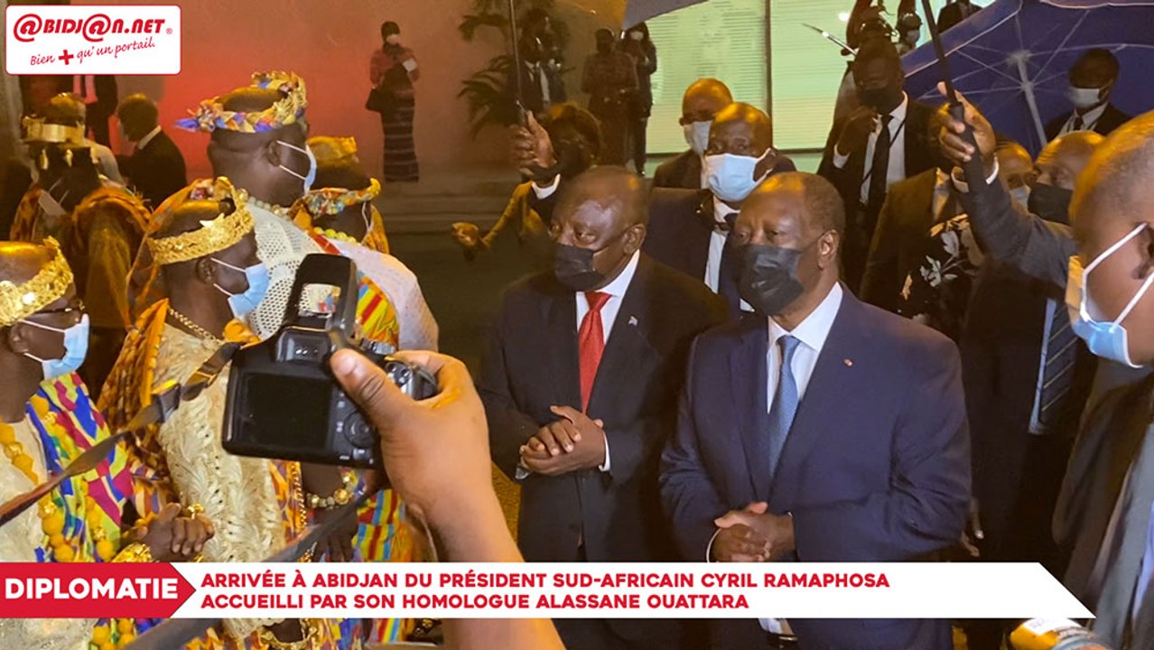 Diplomatie : Arrivée à Abidjan du Président sud-africain Cyril Ramaphosa accueilli par son homologue Alassane Ouattara