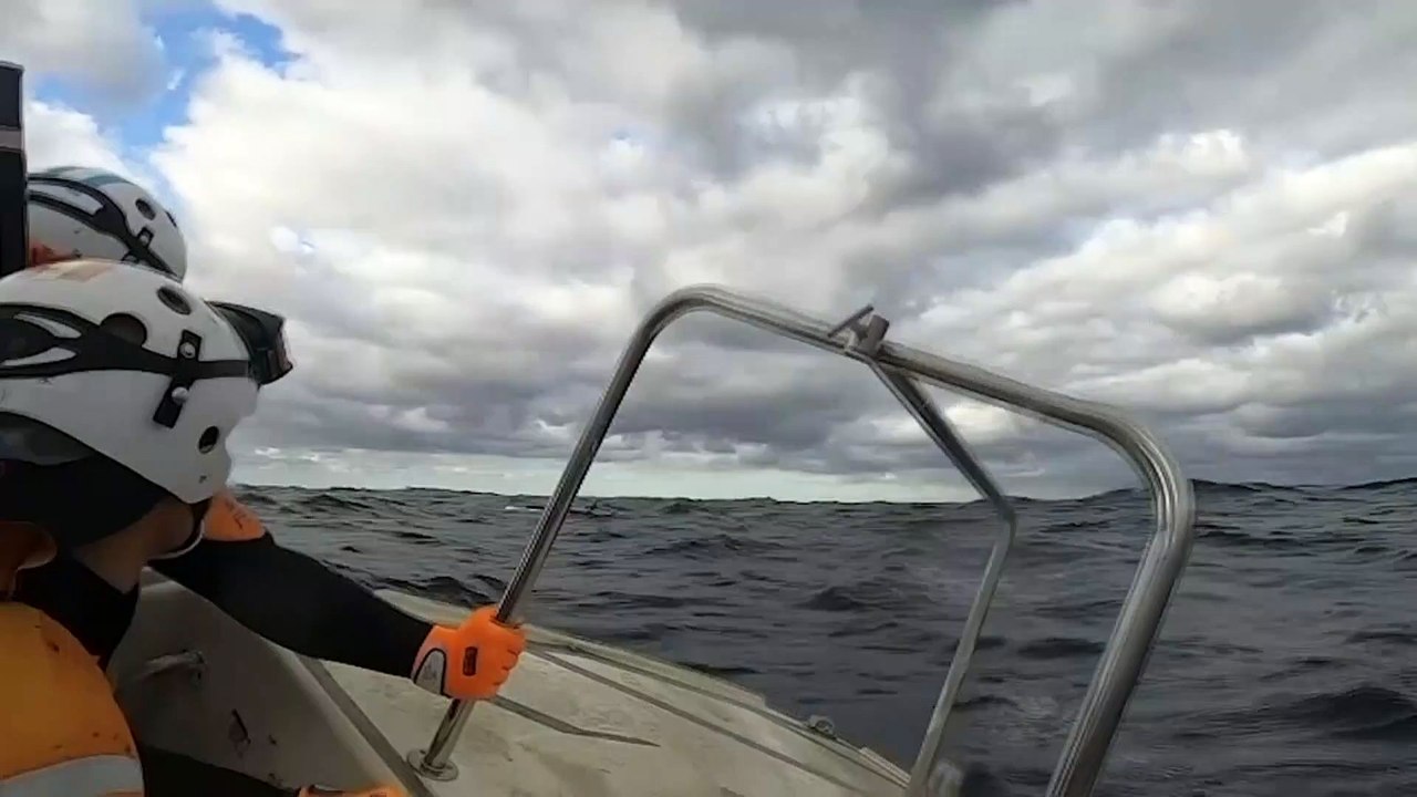 Schiffbrüchig: Mann (69) treibt einen Tag im Meer vor Südjapan