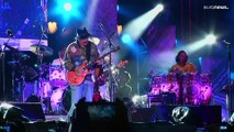 Carlos Santana cancela sus conciertos por una intervención cardíaca