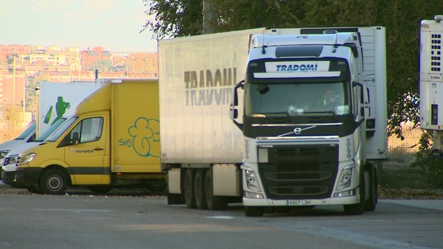 La patronal de los transportistas amenaza con paralizar de forma indefinida
