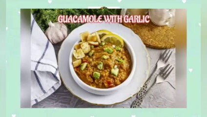 Traditional Mexican GUACAMOLE WITH GARLIC