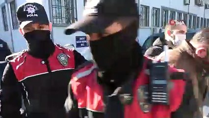 Bursa merkezli 2 ilde yapılan fuhuş operasyonunda 10 kişi tutuklandı