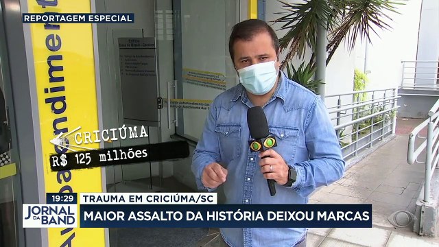 Um ano depois do maior roubo a banco do país, como as vítimas se recuperam do trauma. E o que mudou nas forças de segurança.
