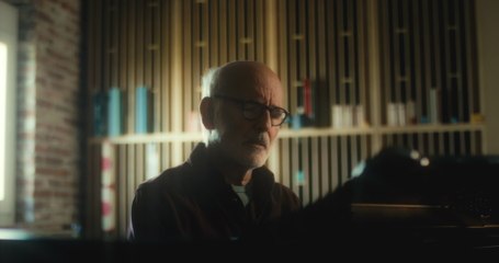 Ludovico Einaudi - Atoms