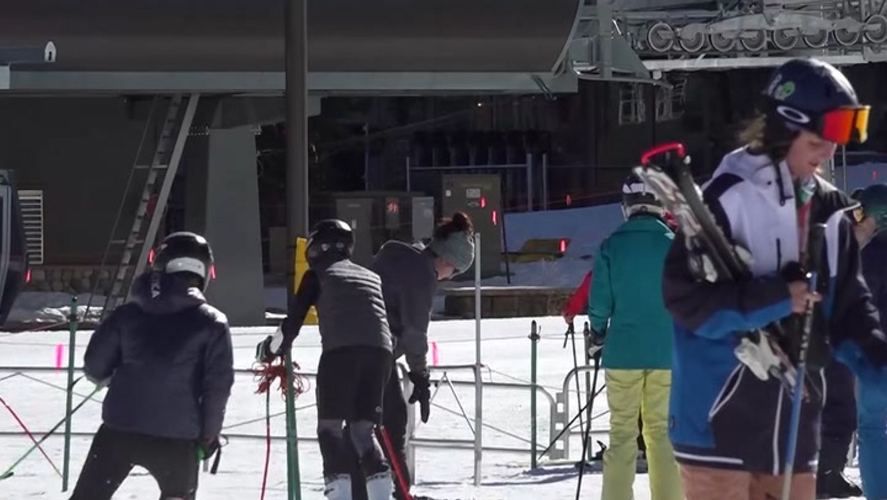 Colorado ski resorts open despite low snow