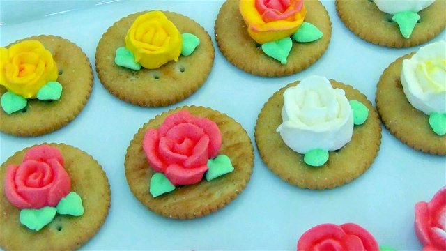 【かわいいメレンゲクッキー】花1☆バラ【Meringue Cookies 】Flower1/Roses 머랭쿠키　馬林糖/蛋白脆餅