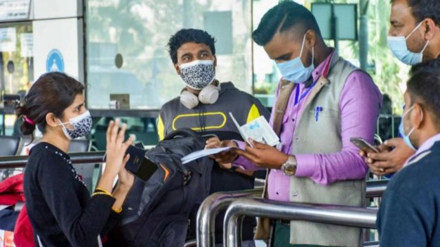 What is the India's strategy to tackle Omicron variant?