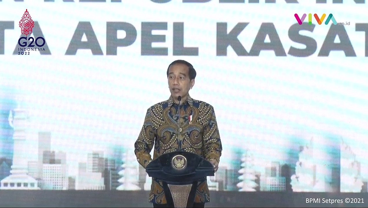 Jokowi Sindir Habis Institusi Polri: "Sama Mural Kok Takut