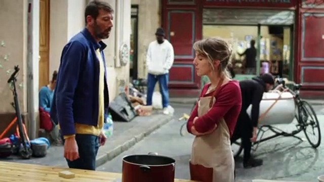 Plus belle la vie : [Indiscrétion] - Thomas pourra toujours compter sur Barbara