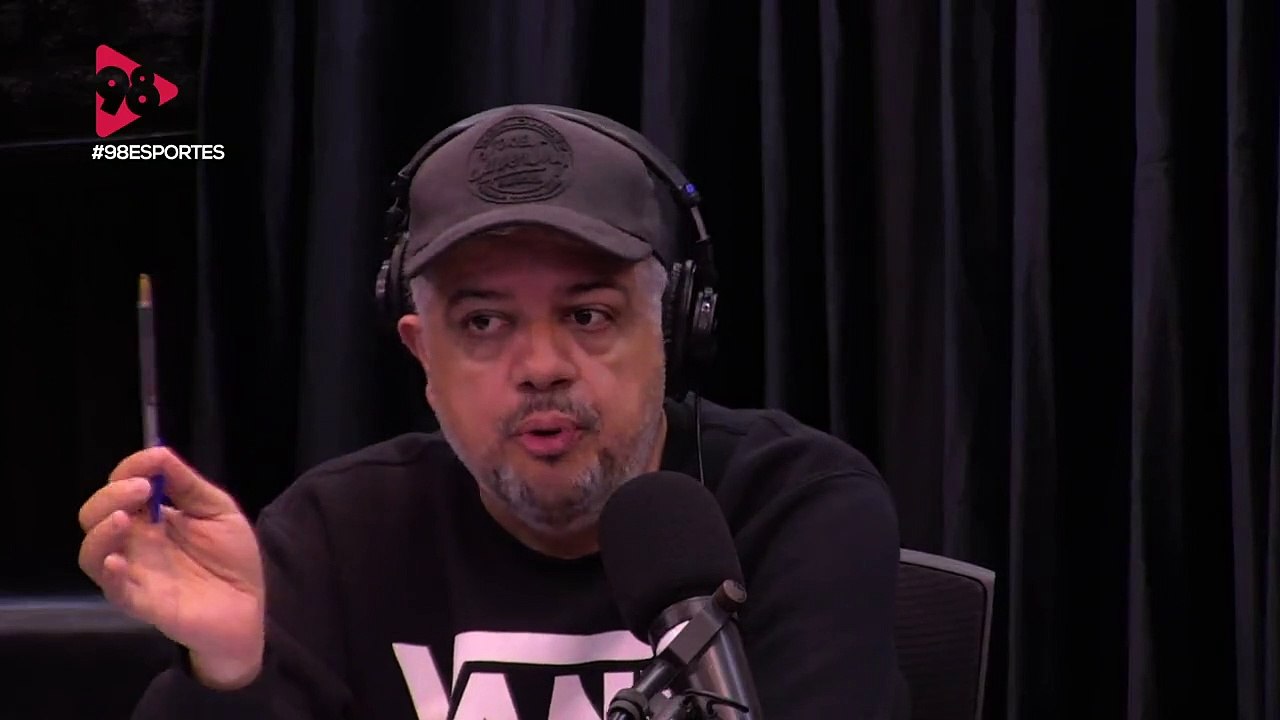 98 Esportes | "Alguns atletas simbolizam a temporada, a conquista", avalia Heverton Guimarães