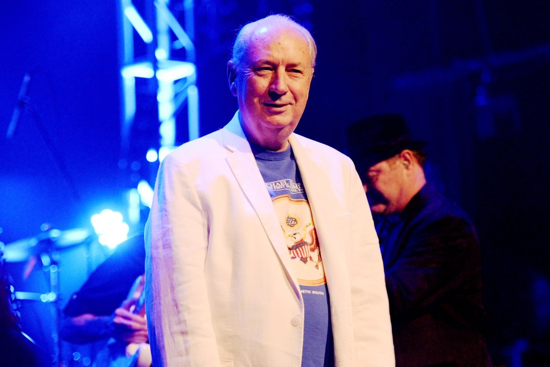 Michael Nesmith, Monkees Singer-Songwriter, Dead at 78