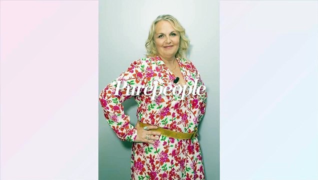 Valérie Damidot entièrement nue : photo étonnante pour annoncer une bonne nouvelle