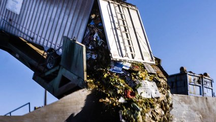 How San Francisco composts 550 tons of waste every day