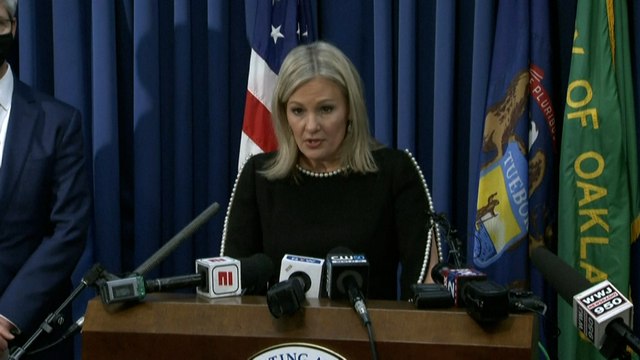 Tuerie aux Etats-Unis : les parents du tireur du lycée d’Oxford inculpés pour homicides involontaires