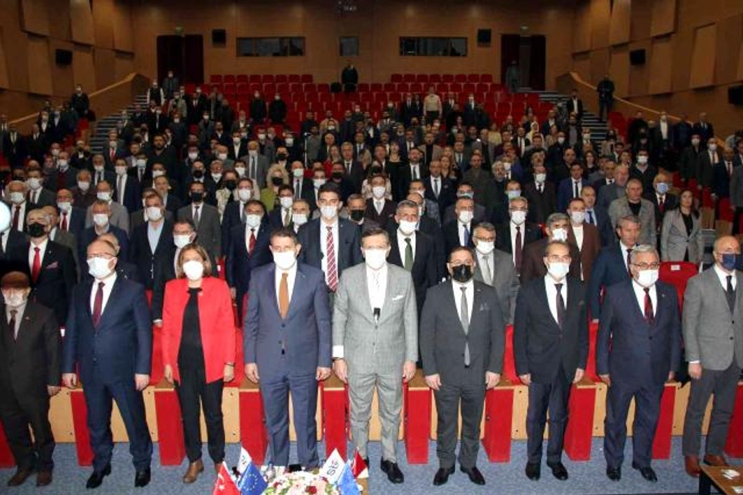 TOBB Başkanı Hisarcıklıoğlu: "Ankara-Sivas yüksek hızlı tren hattı da artık tamamlanmalı."