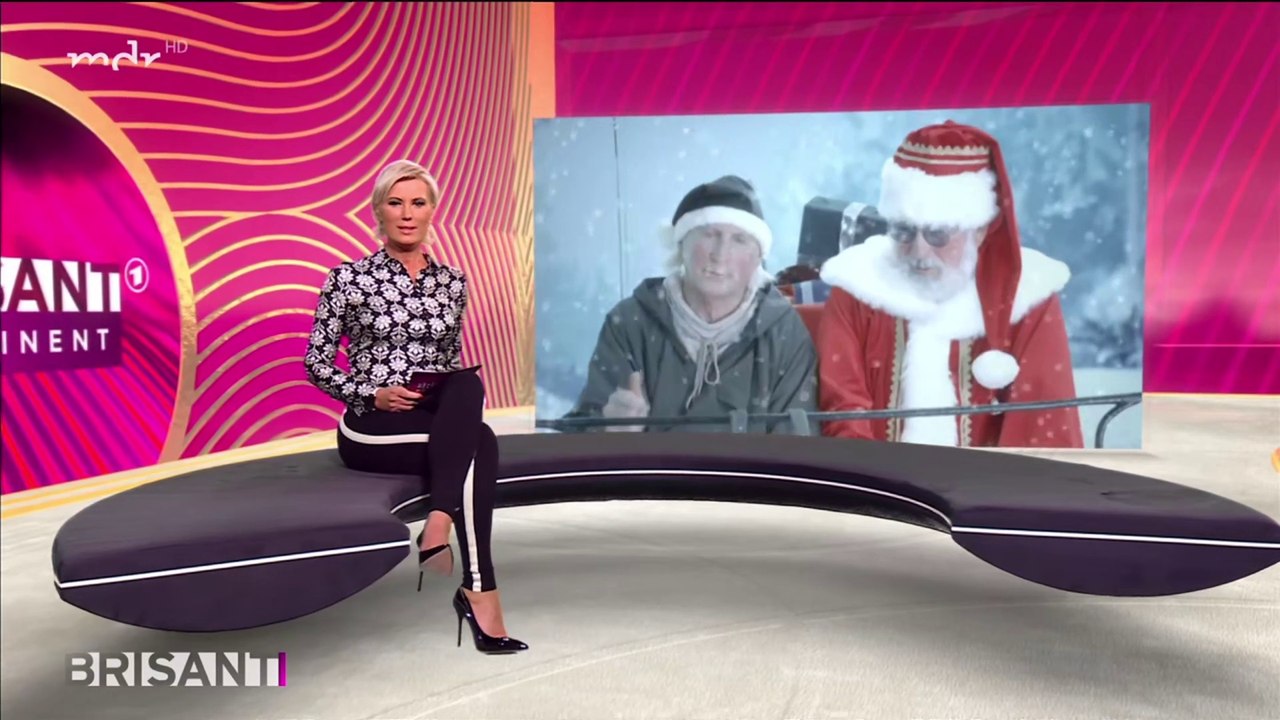 Kamilla Senjo  03.12.2021