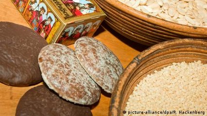Christmas tradition: Nuremberg Lebkuchen