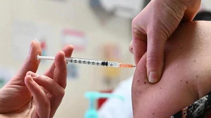 World Today: Omicron variant sparks vaccine equity debate