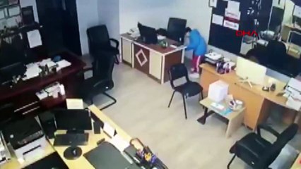 Araba çalıp şehir şehir gezen çocuklar sonunda yakalandı