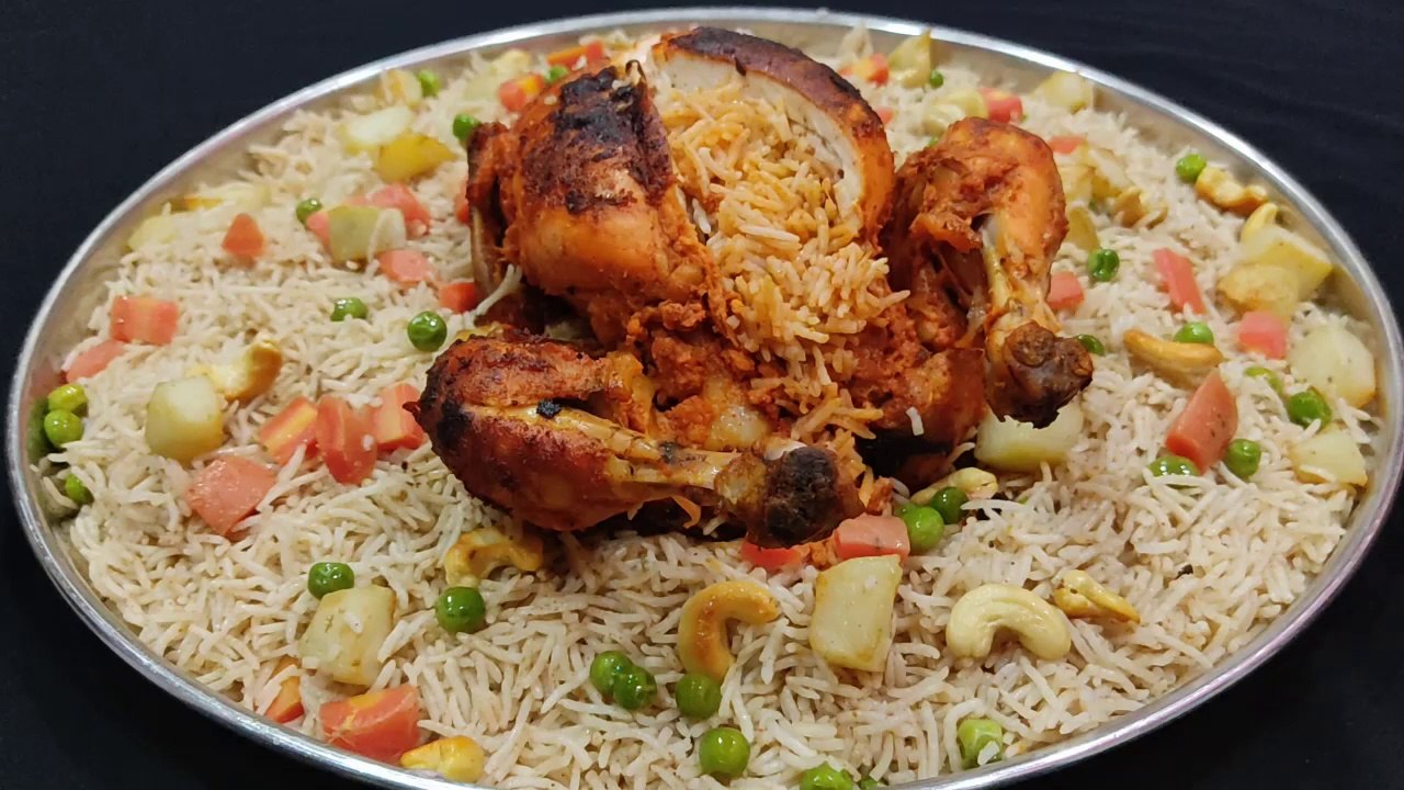 Stuffed Whole Chicken with Rice Recipe | Roasted Chicken Recipe Without Oven Hindi | Indian Style