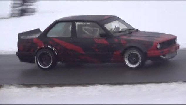 BMW E 30 TURBO -circuit de l enclos - vidéo lulu du jura