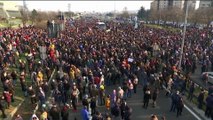 Nuevas protestas y cortes de tráfico en Serbia contra los planes mineros en el país