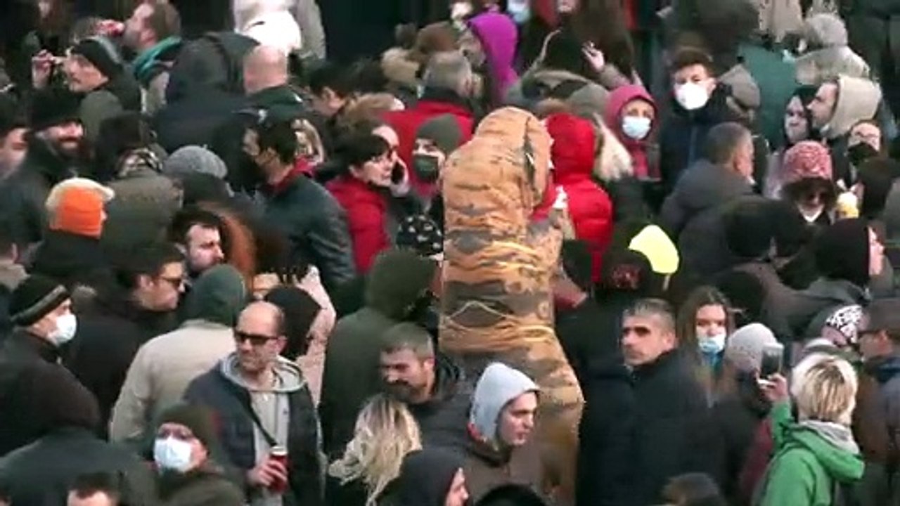 Protest gegen Umweltverschmutzung in Serbien: 'Vergiftet nicht meine Kinder'