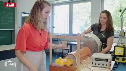 ...الآتية من الجانب أي حول البرج لدينا البر...