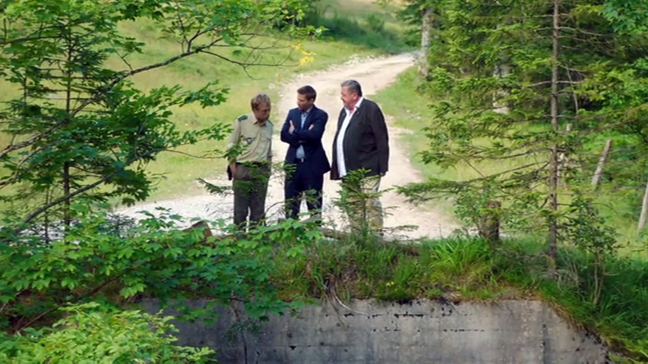 Die Rosenheim-Cops (344) Staffel 15 Folge 25 - Tödliche Laster