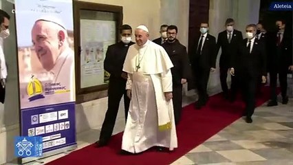 Viaje Apostólico. Papa Francisco encuentra a clero católico en Grecia