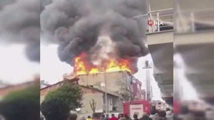 Bağcılar'da bir binada patlama