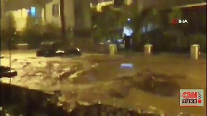 Marmaris'te sokaklar göle döndü, yollar ulaşıma kapandı