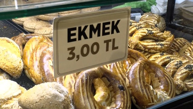 İstanbul'da ekmeğe yapılan zamlara vatandaşlar tepkili