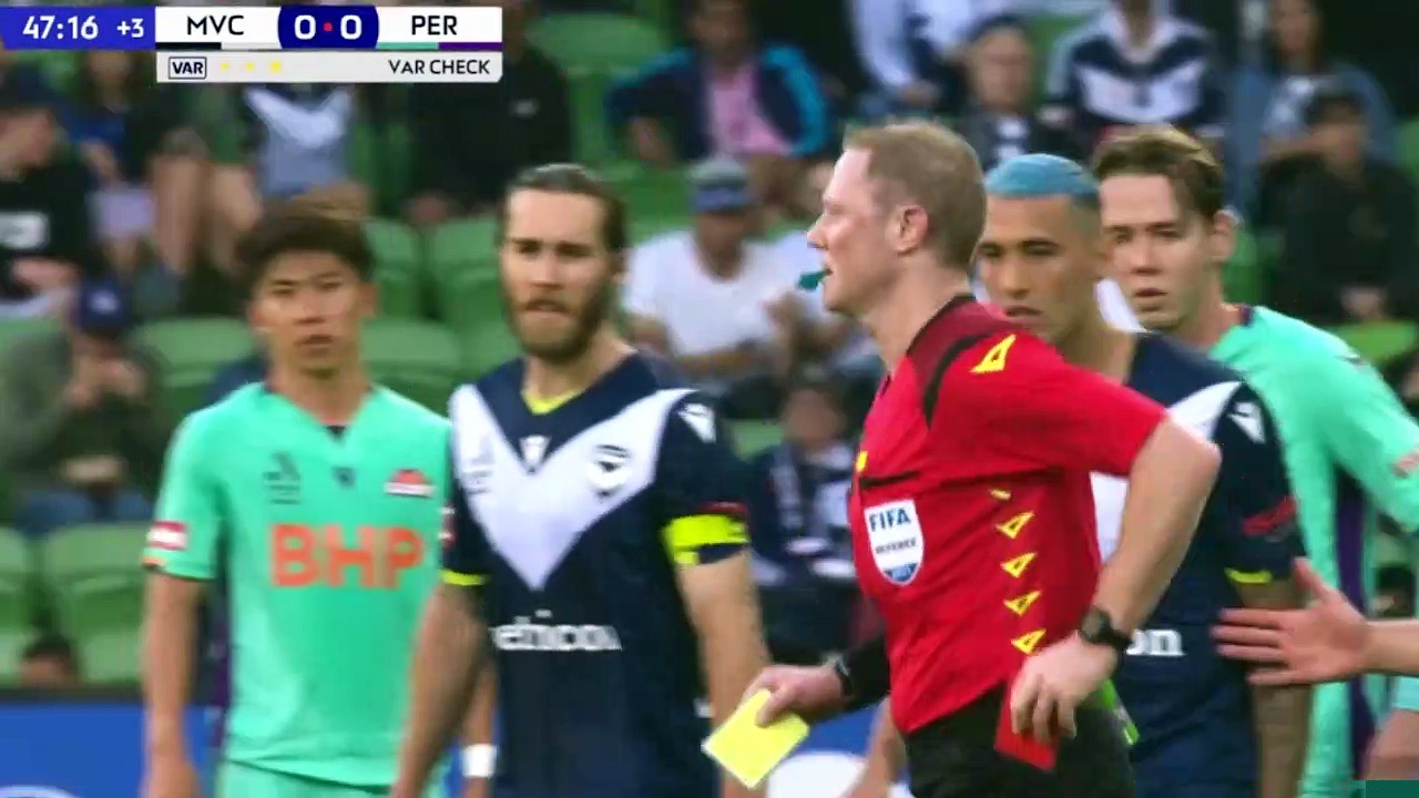 Perth deliver shock loss for Melbourne Victory in fiery clash