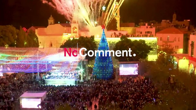 Άναψε το χριστουγεννιάτικο δέντρο στη Βηθλεέμ