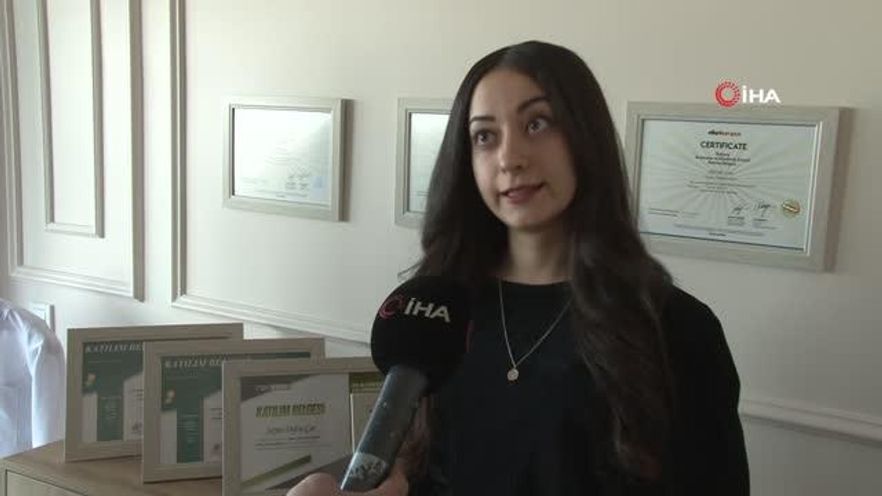 Diyetisyen Çar: "Bulunduğunuz ortamın rengi, tabakların rengi, yemeklerin rengi iştahı etkilemektedir"