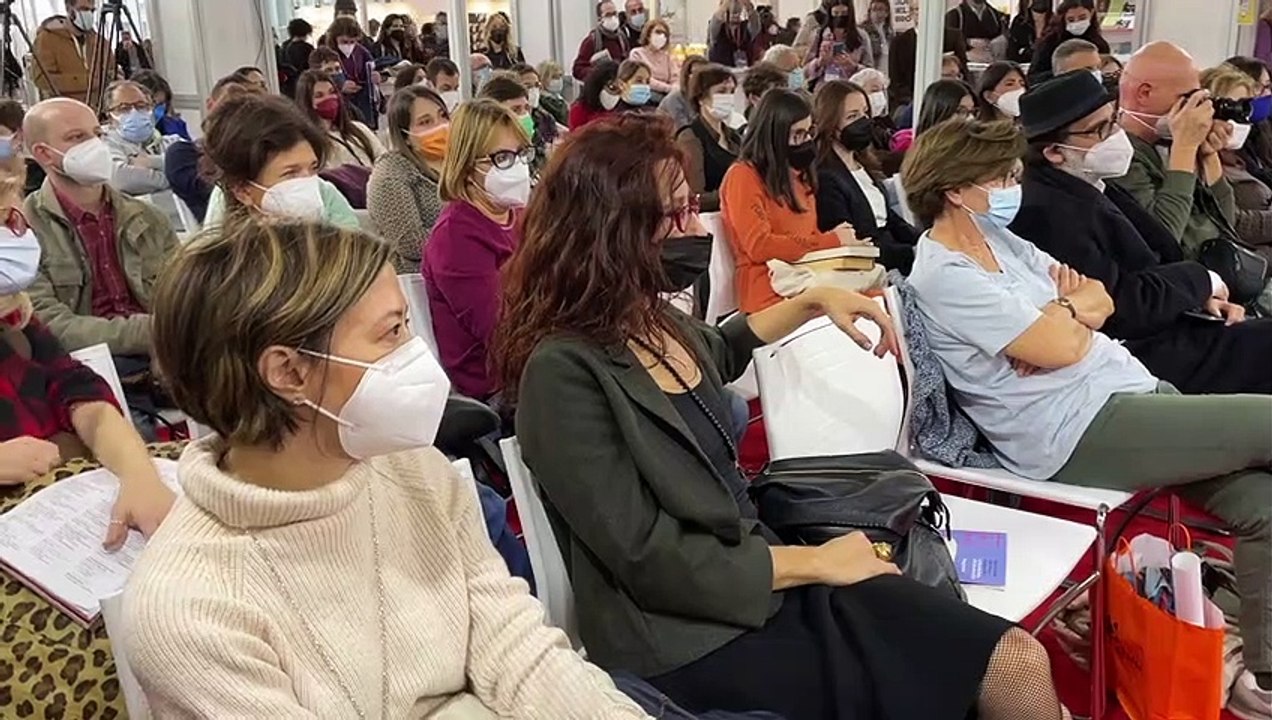 Più libri più liberi, Ardone: "La schwa? Quando ci sarà la vera parità tra sessi non avrà più senso"