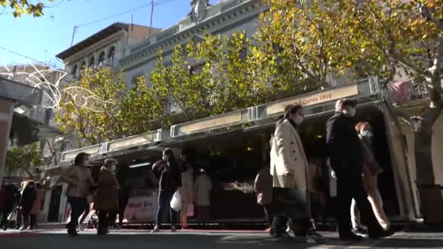 La localidad de Jijona celebra su tradicional feria del turrón