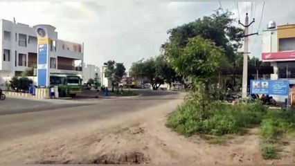 பெட்ரோல் பங்க் ஊழியருக்கு அரிவாள் வெட்டு... பணம் கொள்ளை... 3 இளைஞர்கள் துணிகரம்